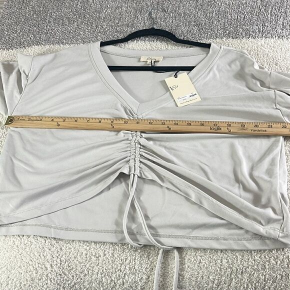 Elan Top Womens size Medium pull string V Neck Gray Stone pullover New - Picture 9 of 13
